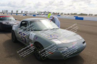 media/Mar-15-2025-CalClub SCCA (Sat) [[f66681bc18]]/Group 5/Front Straight/